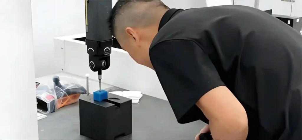 cmm measuring precision plastic part